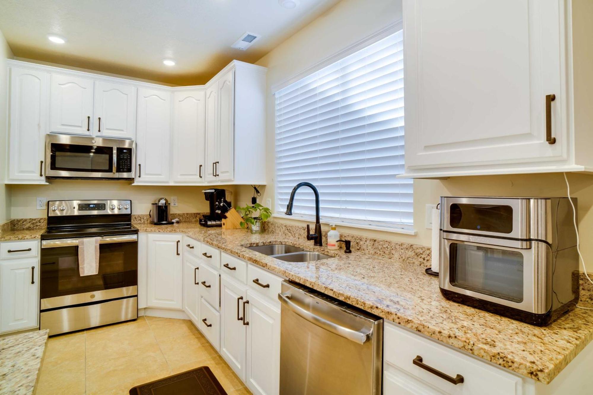 Contemporary Home With Grill Near Utah Lake! Saratoga Springs Εξωτερικό φωτογραφία