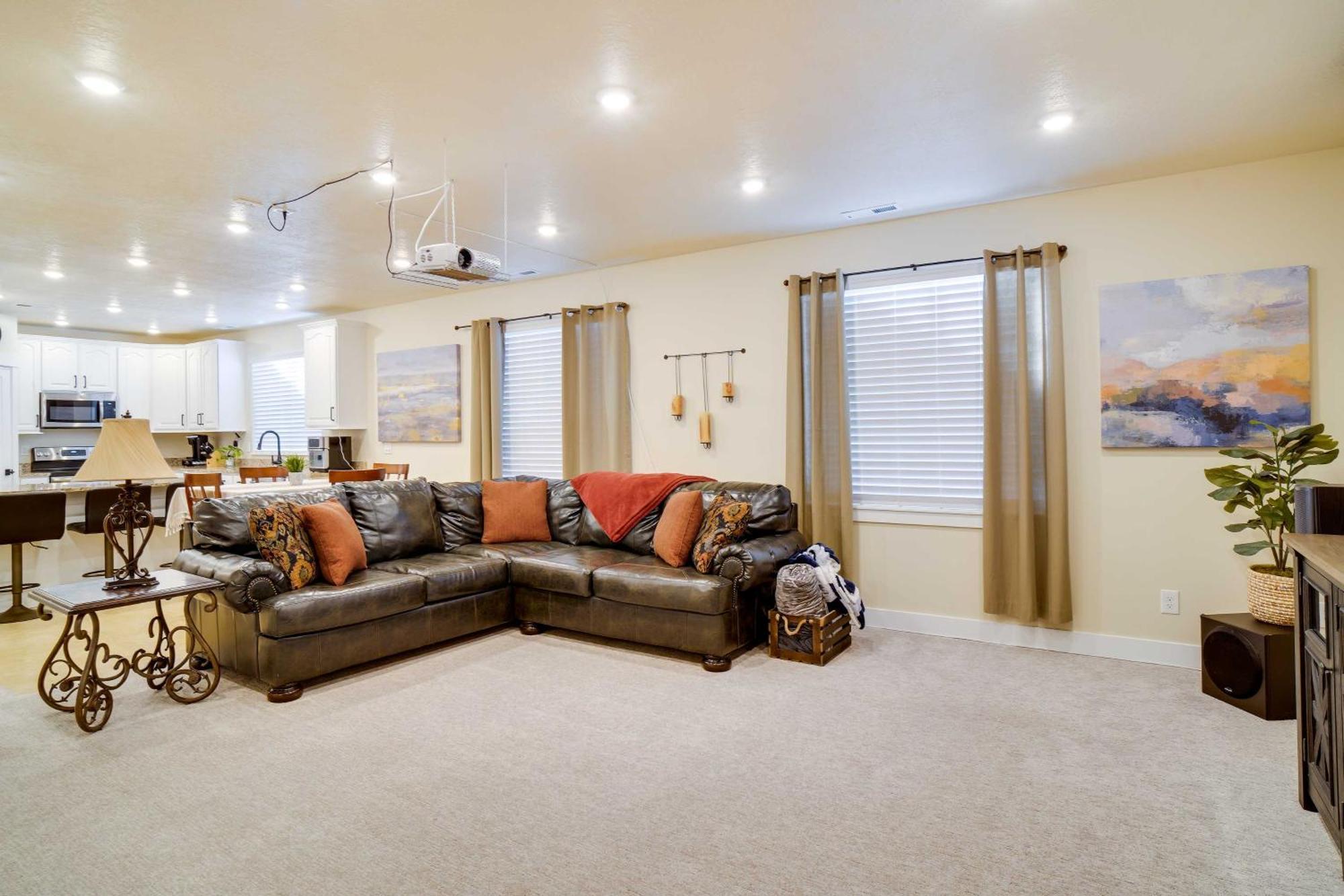 Contemporary Home With Grill Near Utah Lake! Saratoga Springs Εξωτερικό φωτογραφία